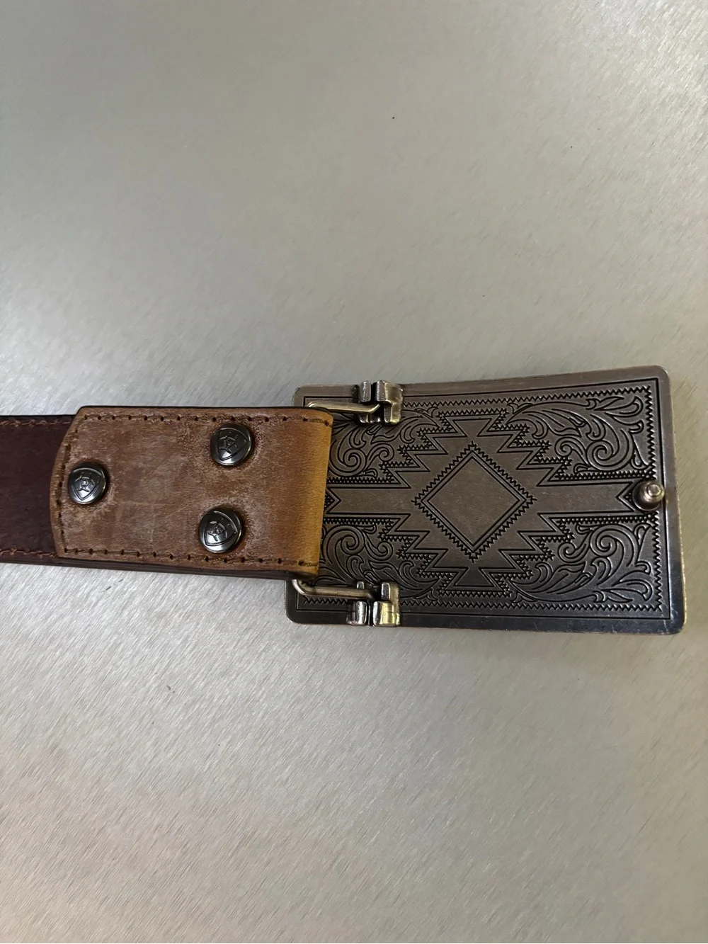 Ariat Brown Genuine Leather Belt with buckle L